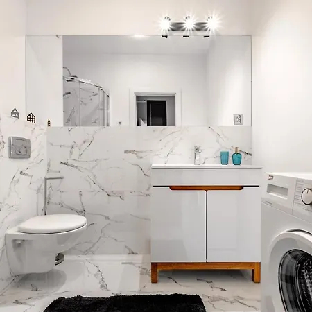 Saskie Apartment *