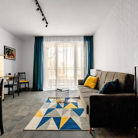 Saskie Apartment *